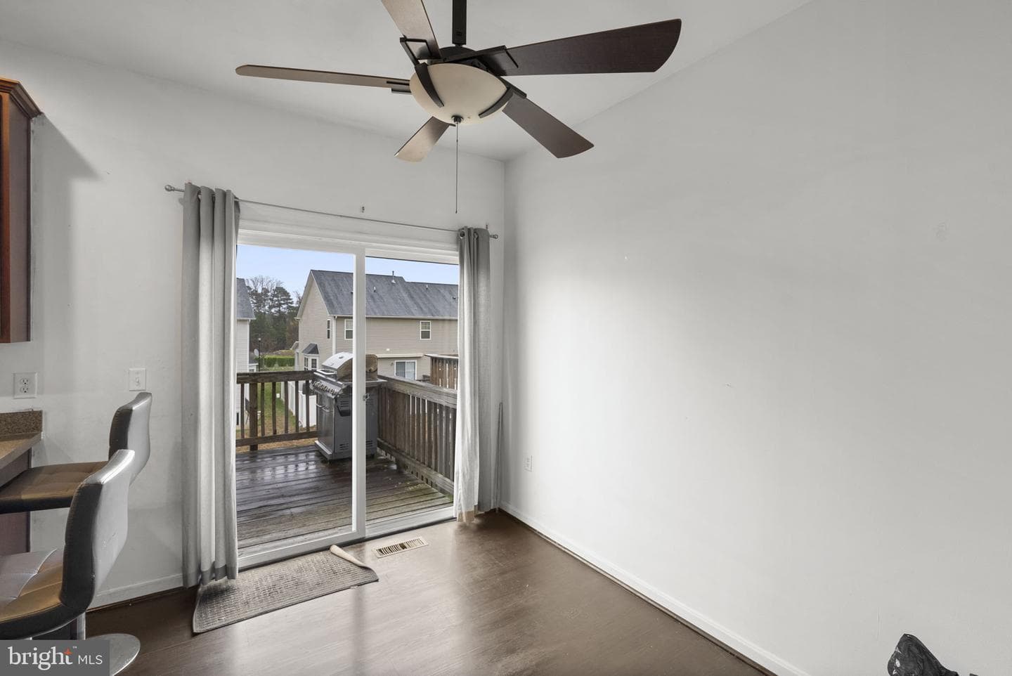 7114 Beissel Court photo 9