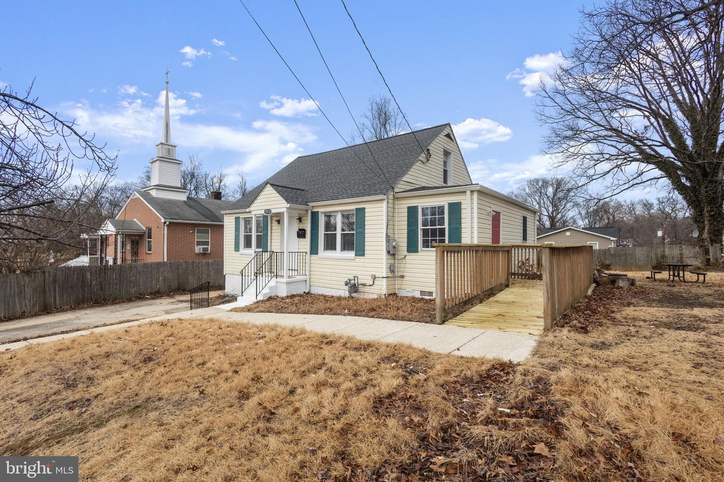 7012 Flagstaff Street photo 4