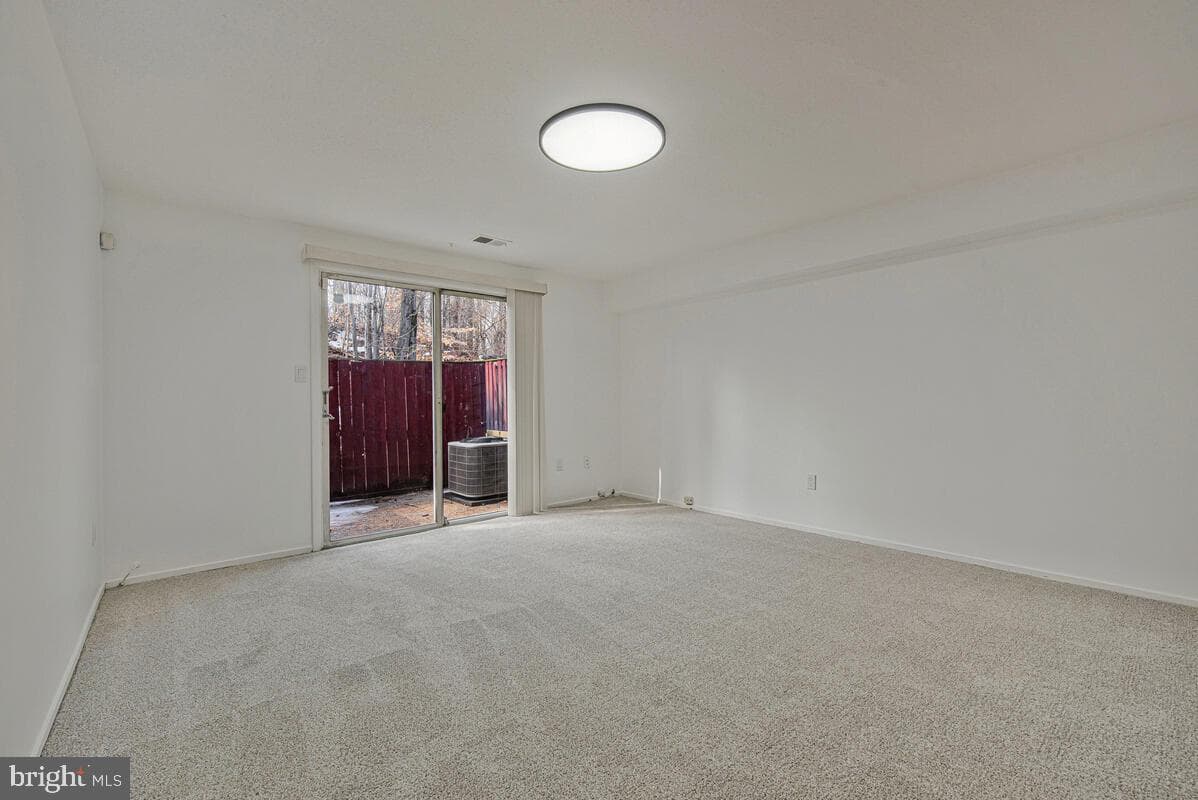 1722 Village Green Drive #a-12 photo 11