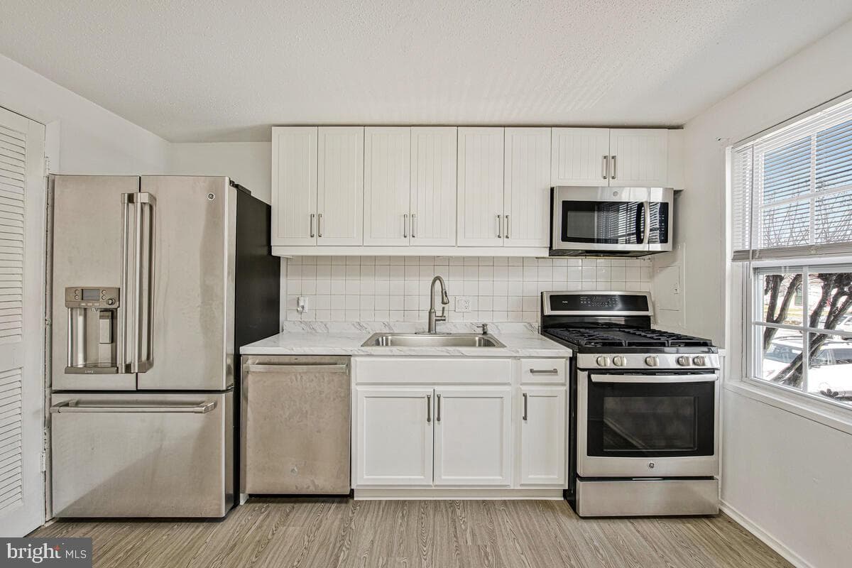 1722 Village Green Drive #a-12 photo 8