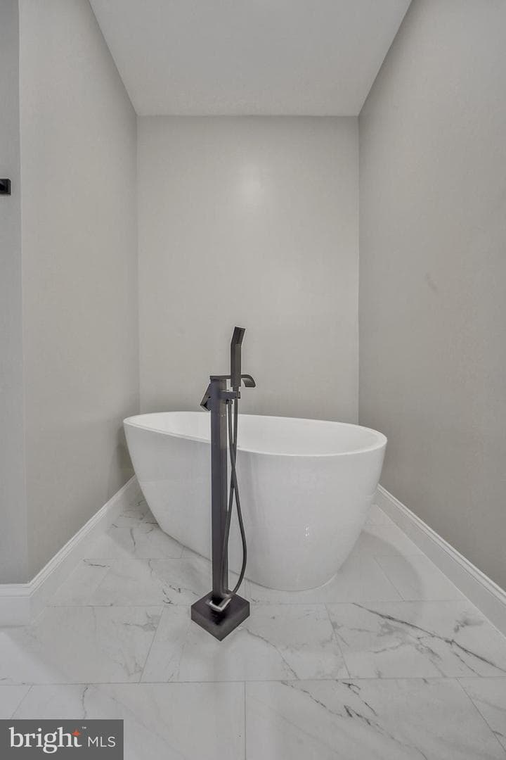 9208 4th Street photo 31