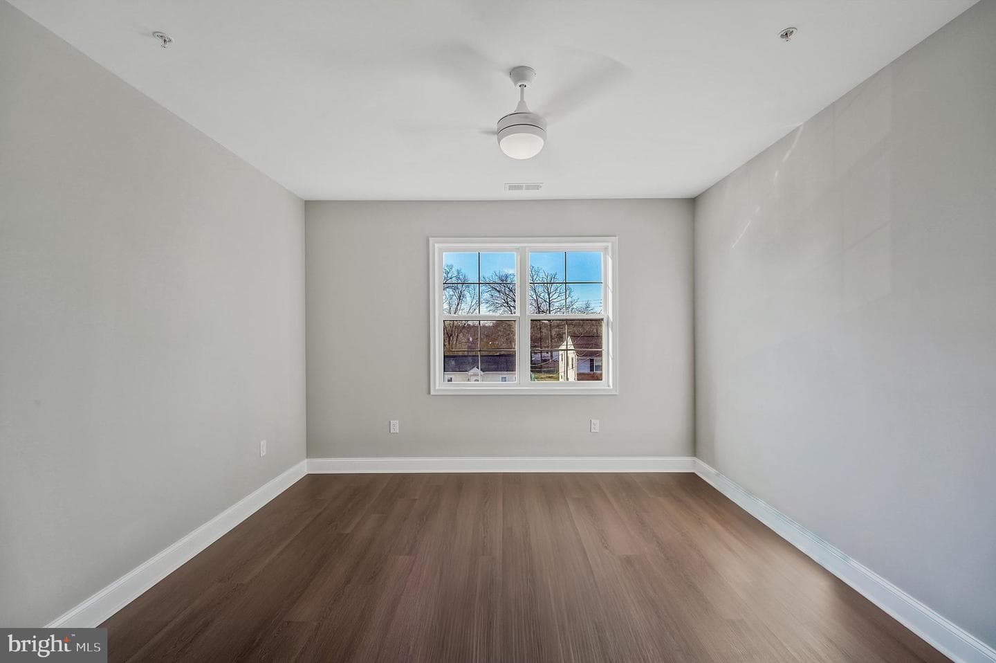 9208 4th Street photo 37