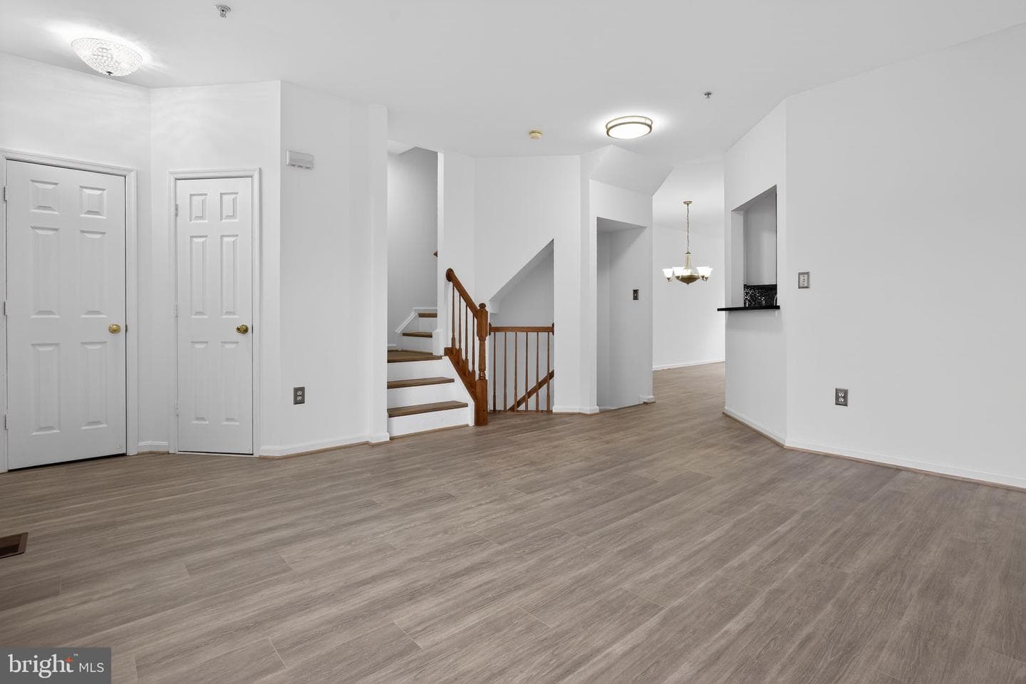 9745 Quiet Brook Lane photo 17