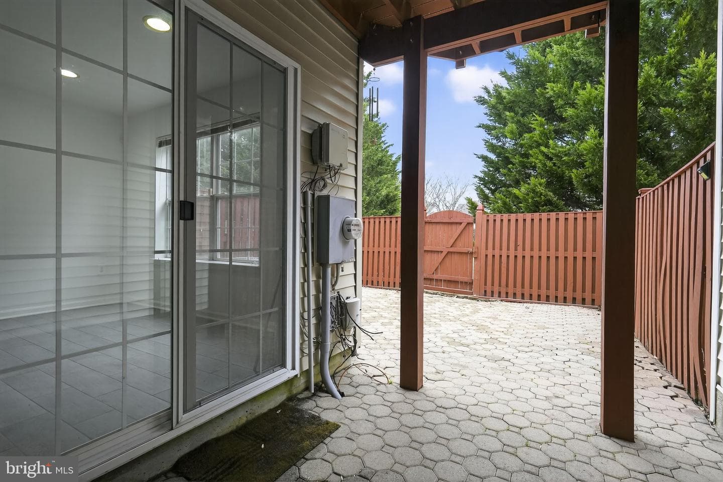 9745 Quiet Brook Lane photo 8