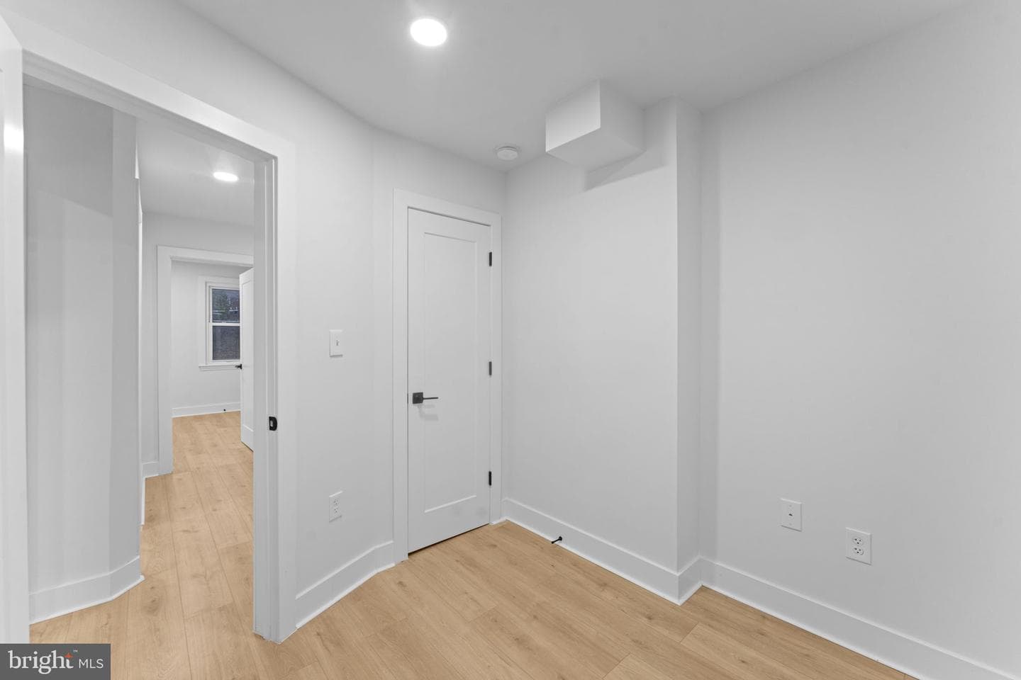 1205 Abel Avenue photo 21