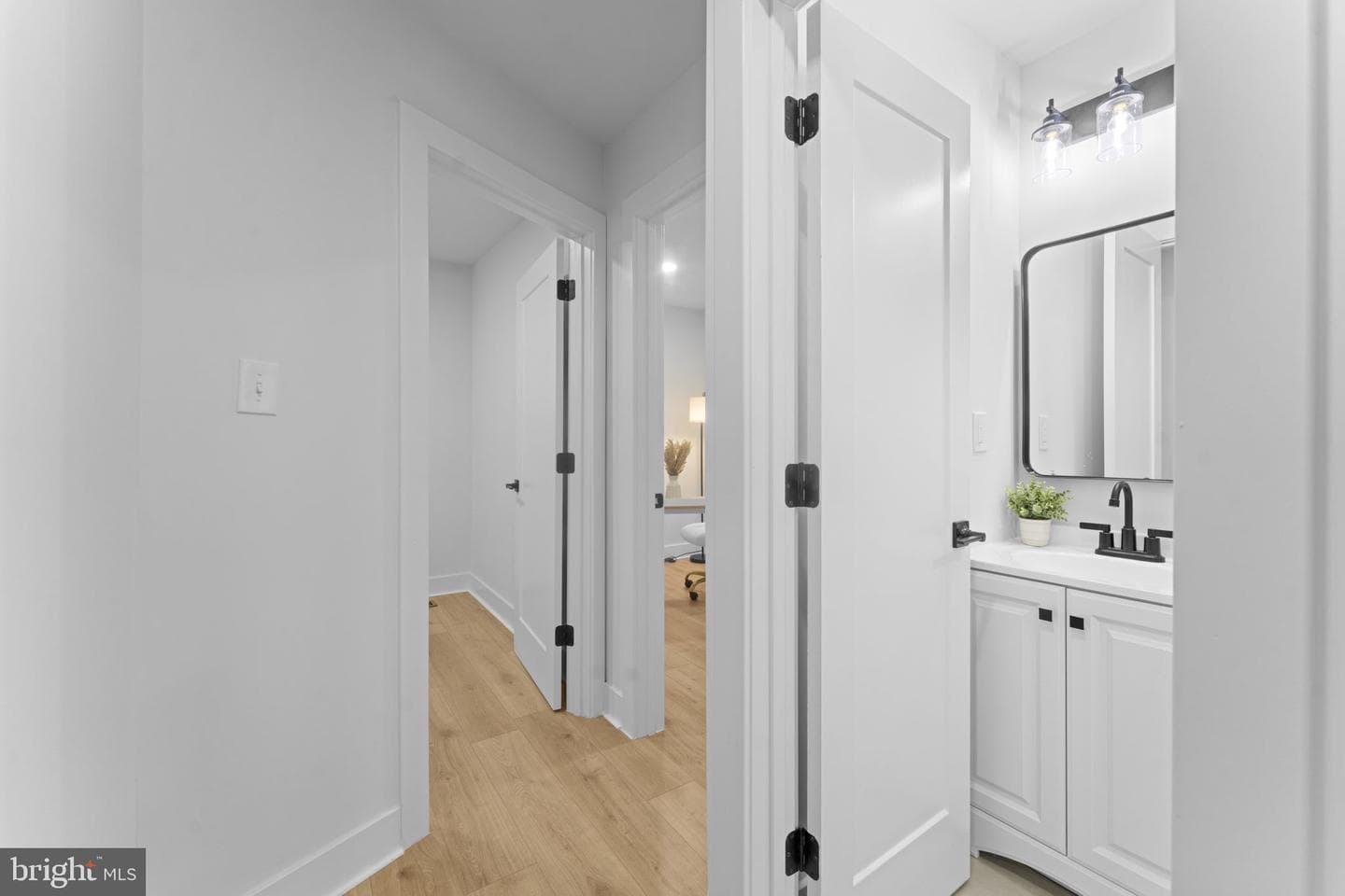 1205 Abel Avenue photo 32