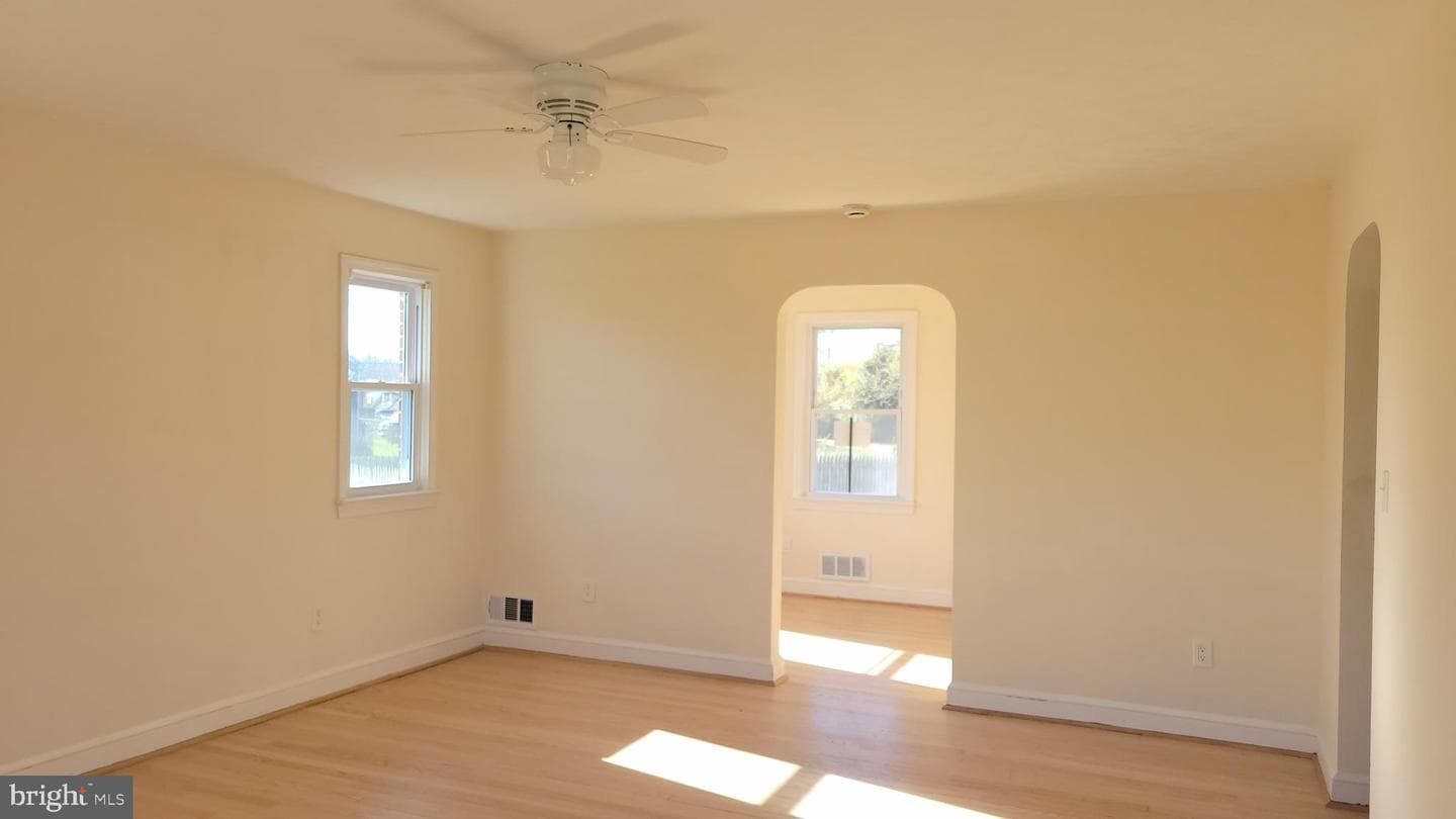 3217 Randall Road photo 4