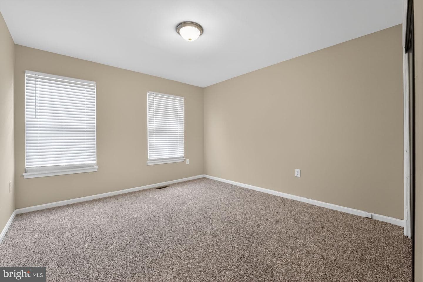 5904 Mardella Boulevard photo 14
