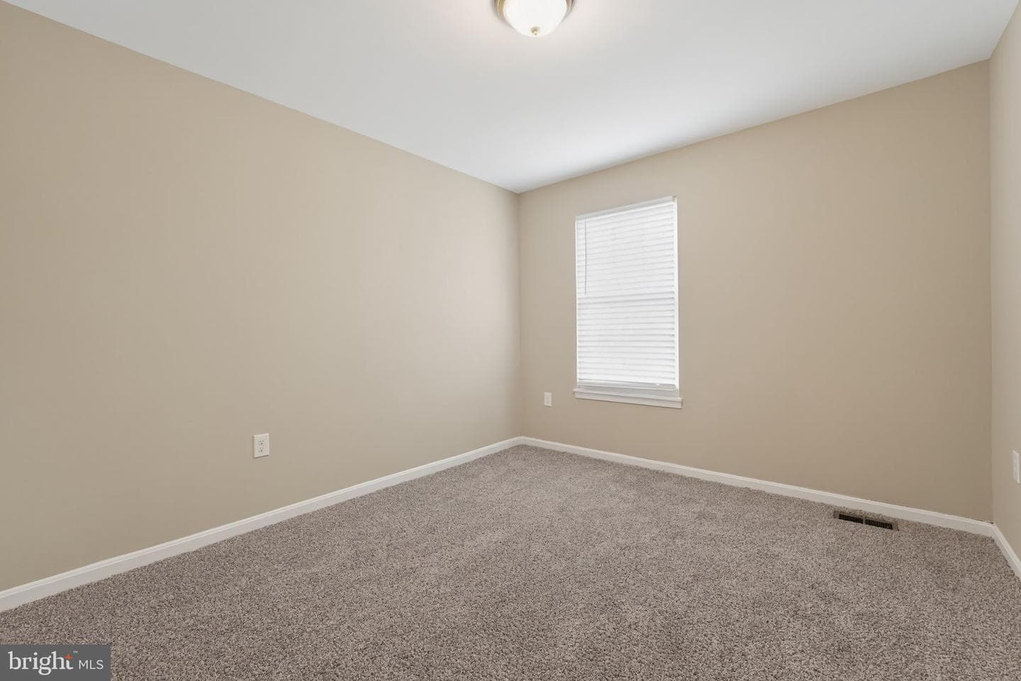 5904 Mardella Boulevard photo 16