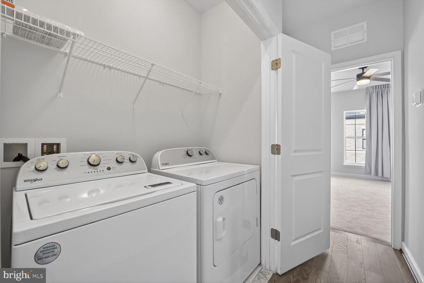 620 Leigh Way photo 15