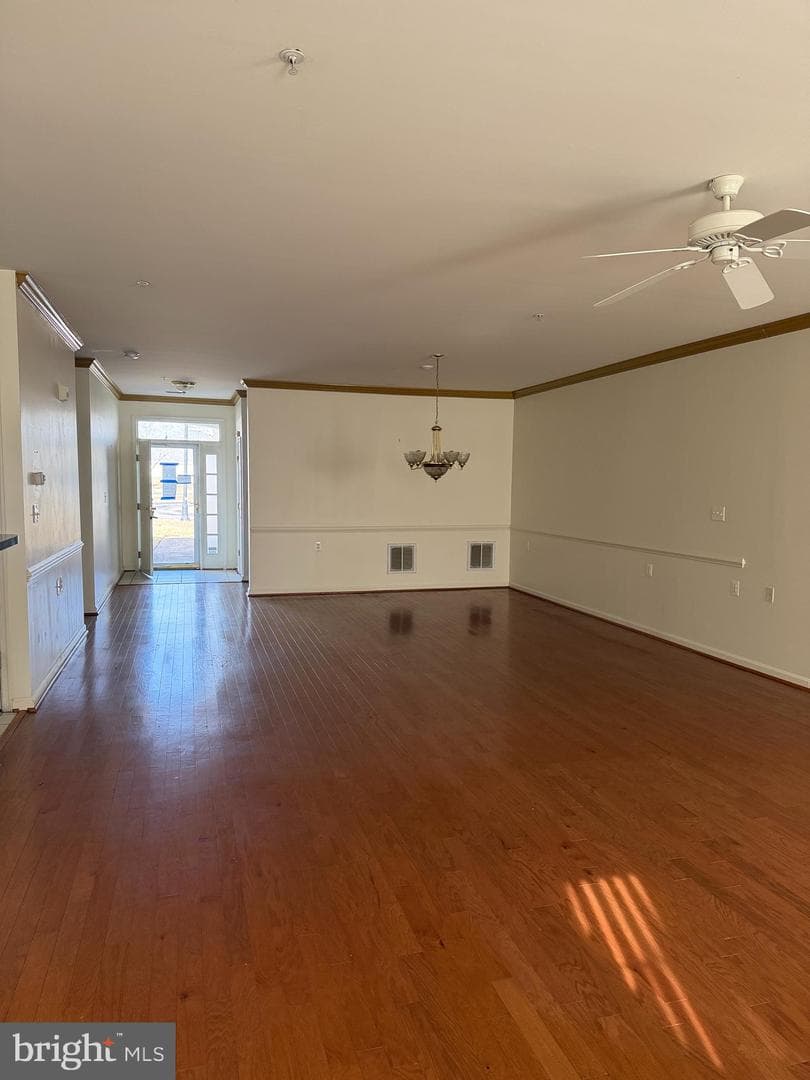308 Dunnville Place photo 15