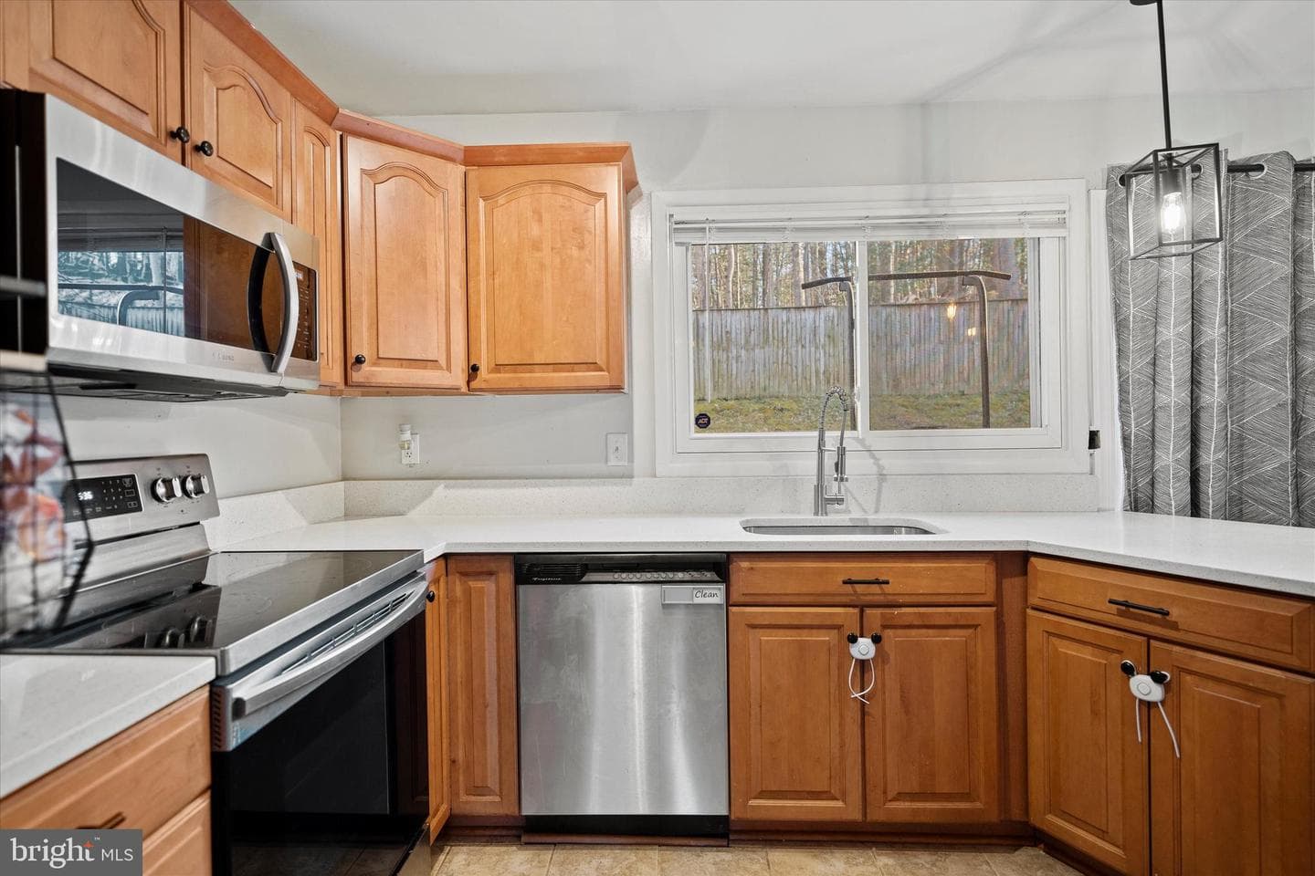 12713 Midstock Lane photo 9
