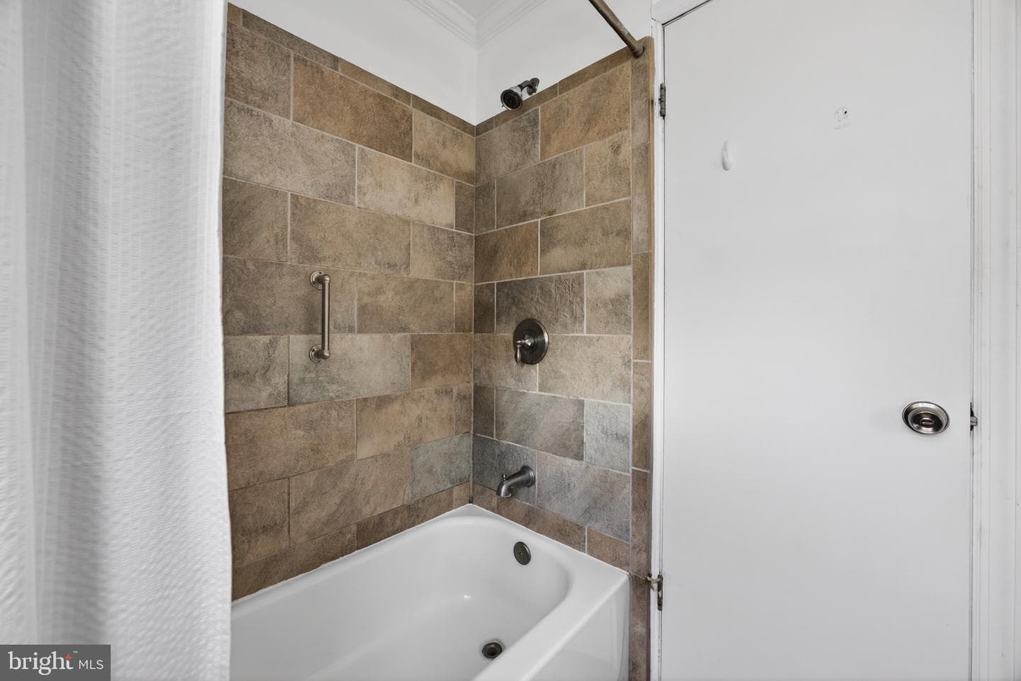 12402 Sarah Lane photo 15