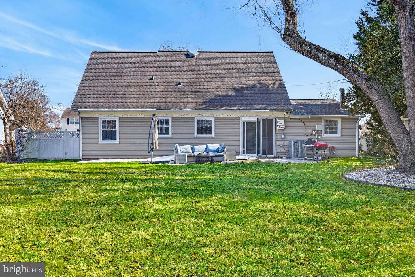 12402 Sarah Lane photo 17