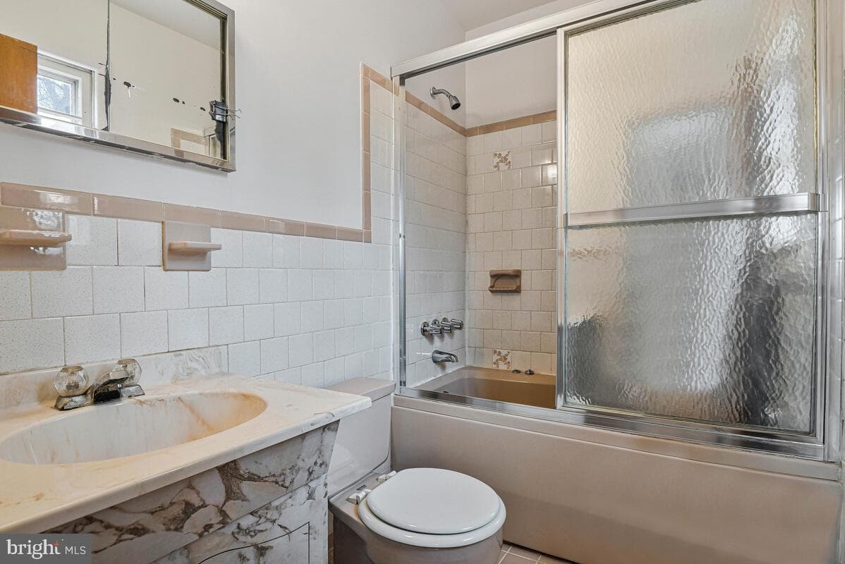 9804 Pamir Court photo 12