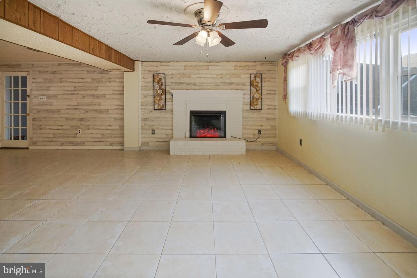 12826 Glynis Road photo 37