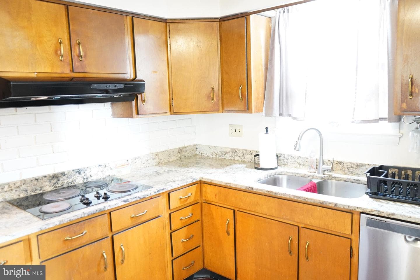 12826 Glynis Road photo 4