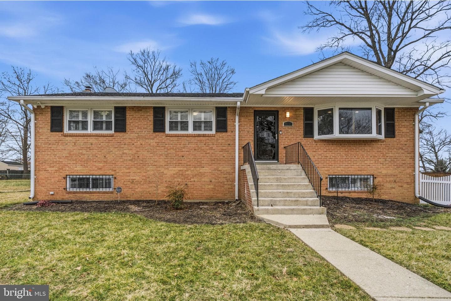 4303 Skyline Drive
