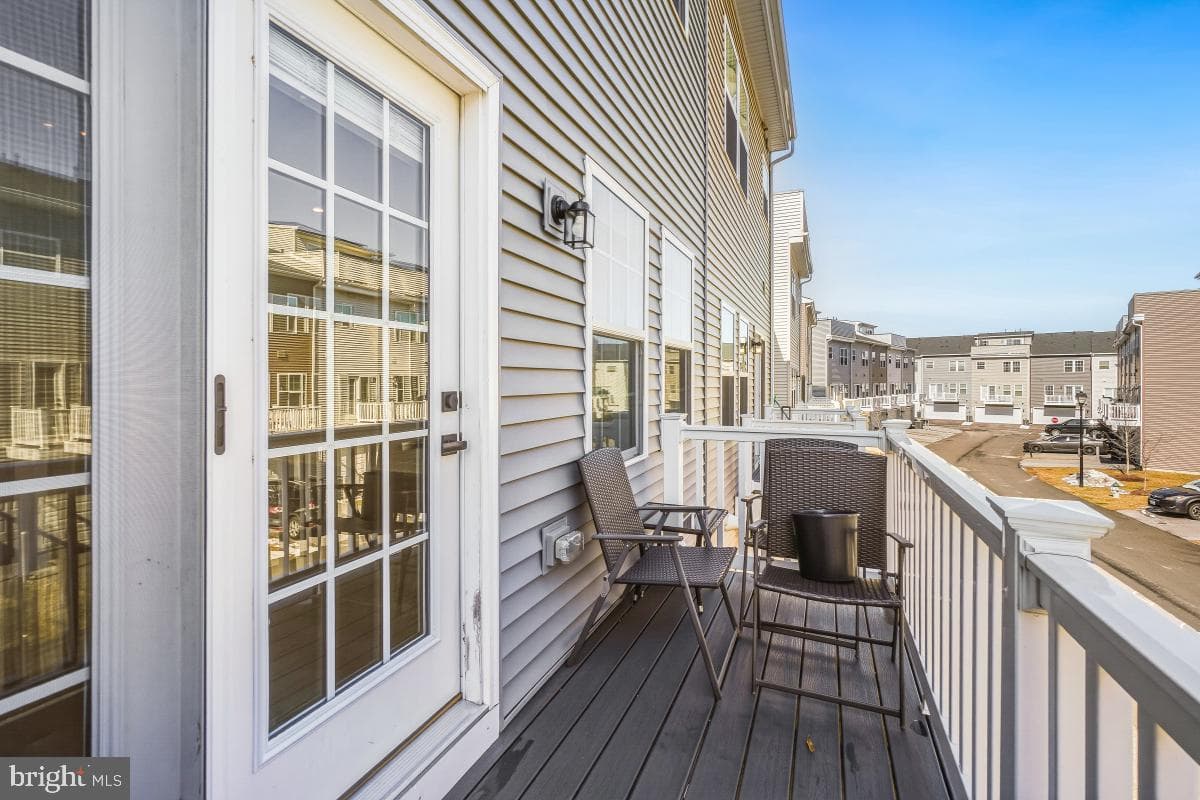 16328 Fife Way photo 16
