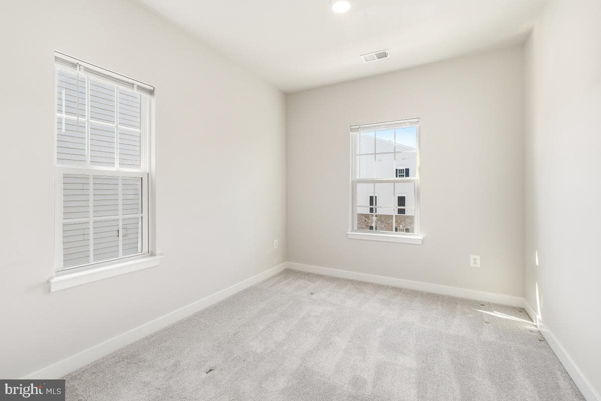 16328 Fife Way photo 29