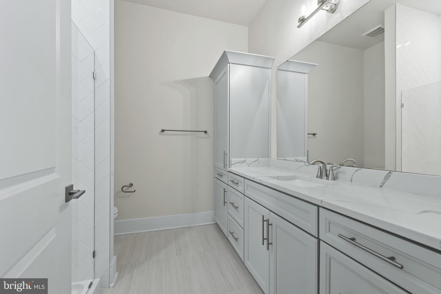 16502 Golden Crown Drive photo 19