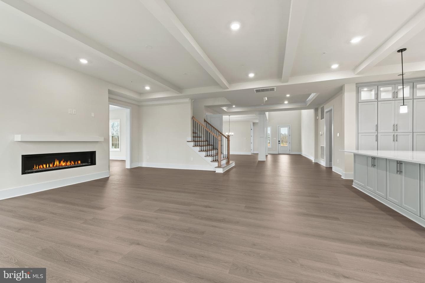 16502 Golden Crown Drive photo 27