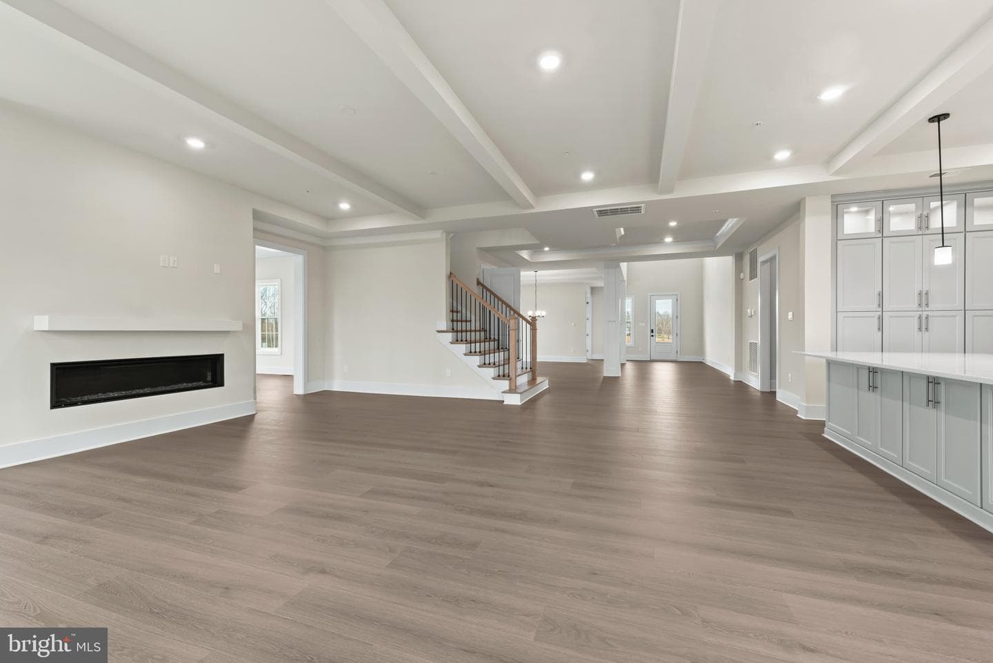 16502 Golden Crown Drive photo 28