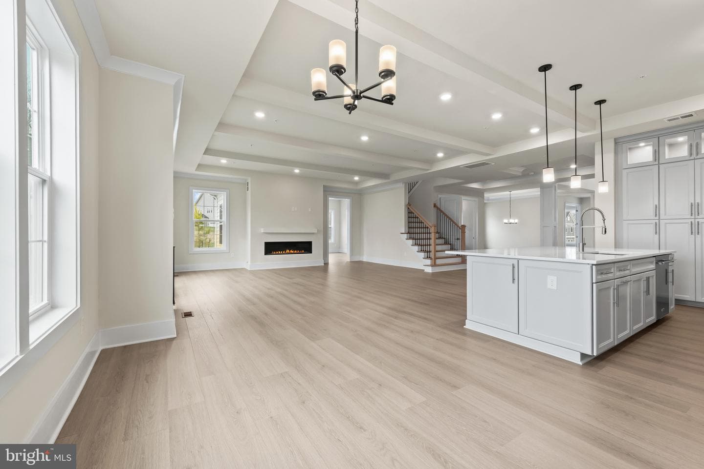 16502 Golden Crown Drive photo 35