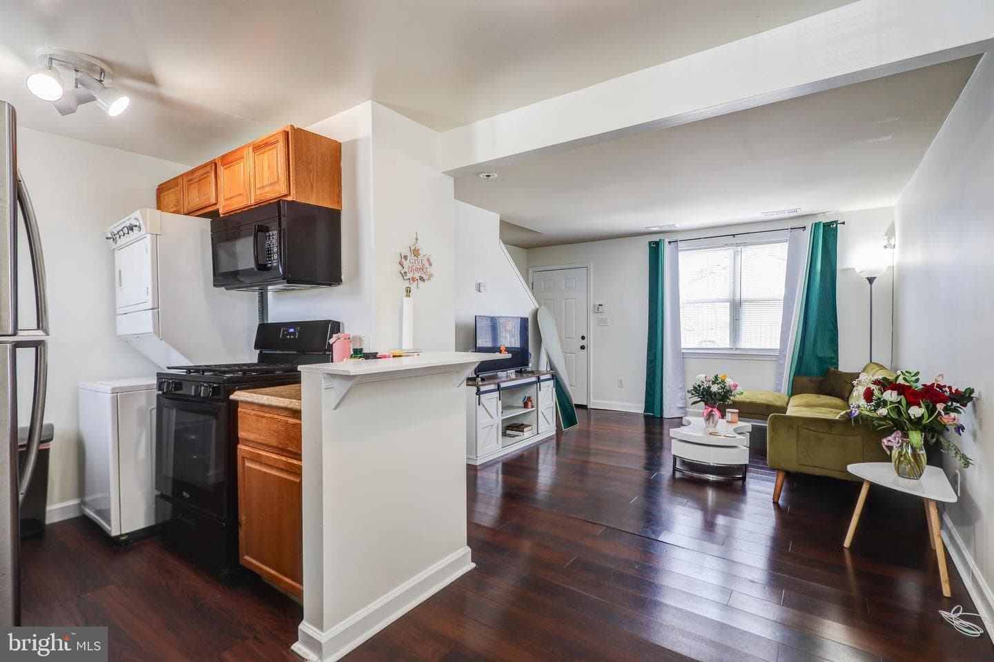 2512 Kent Village Drive photo 6