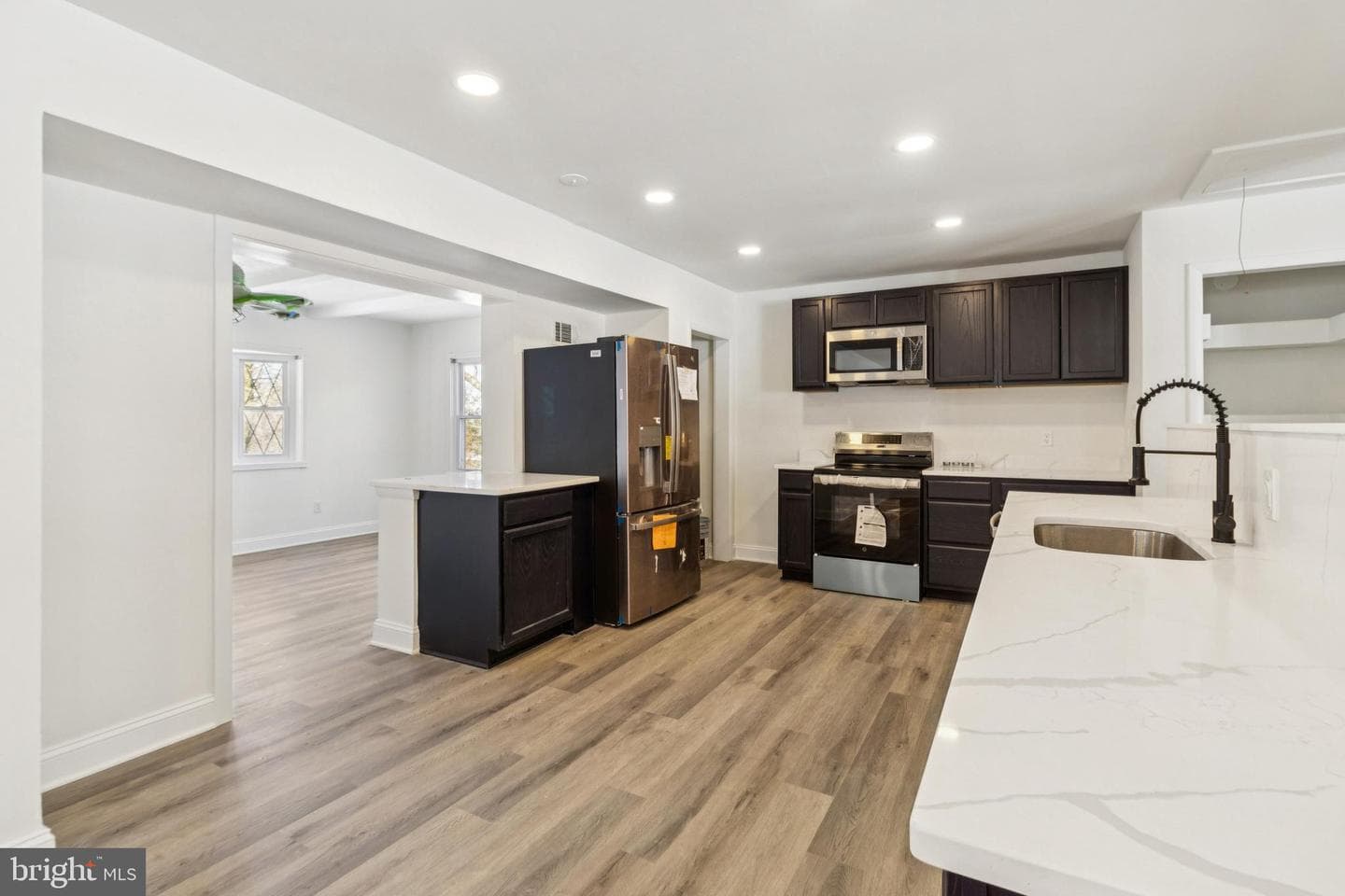 14813 Berry Road photo 14