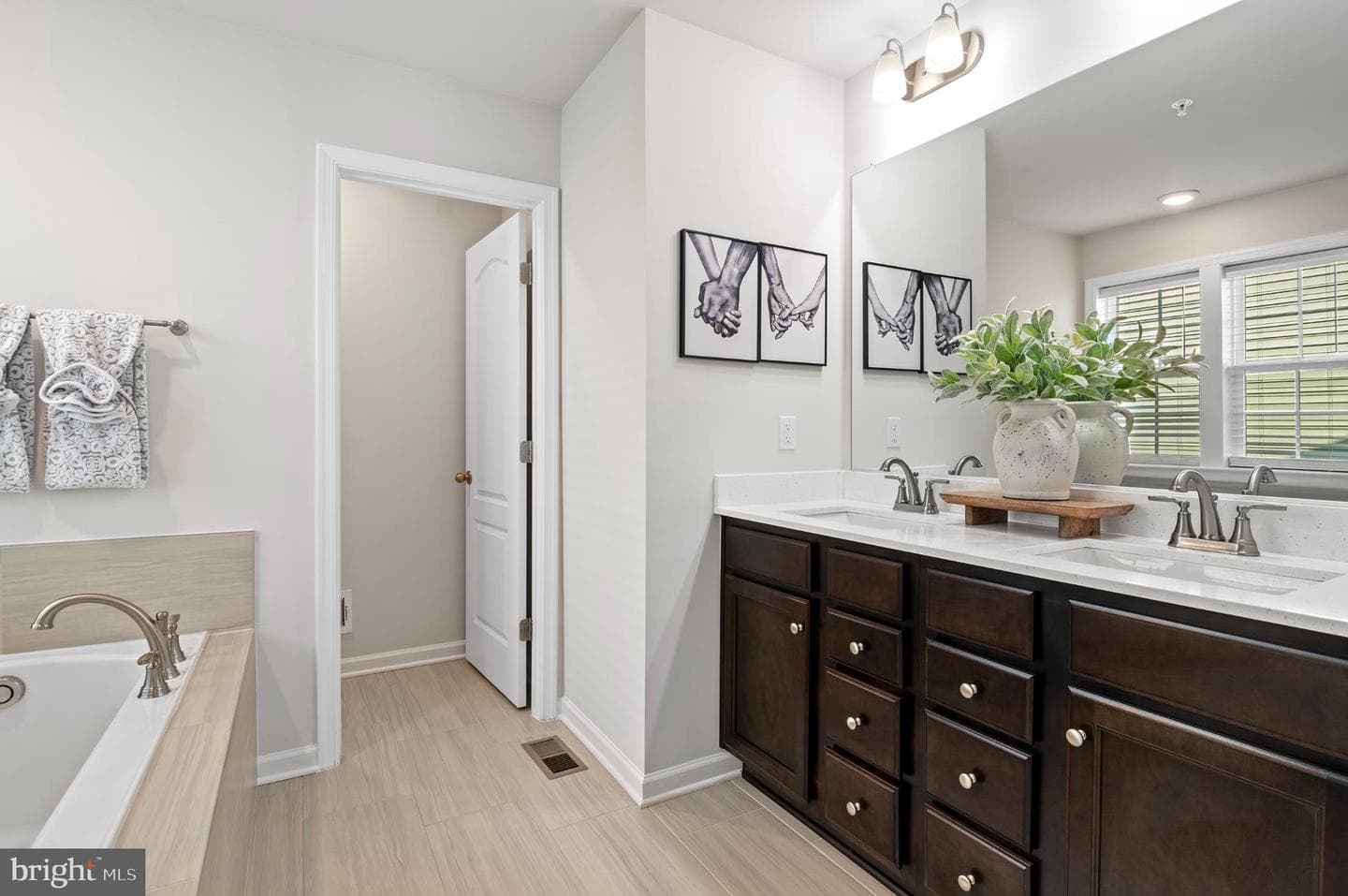 10711 Meridian Hill Way photo 19