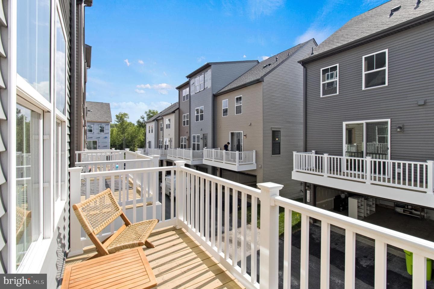 3414 Chester Alley photo 23