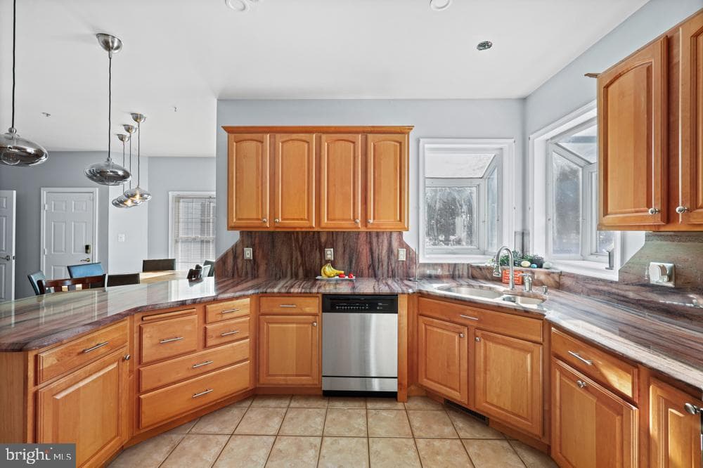 13710 Baden Naylor Road photo 16