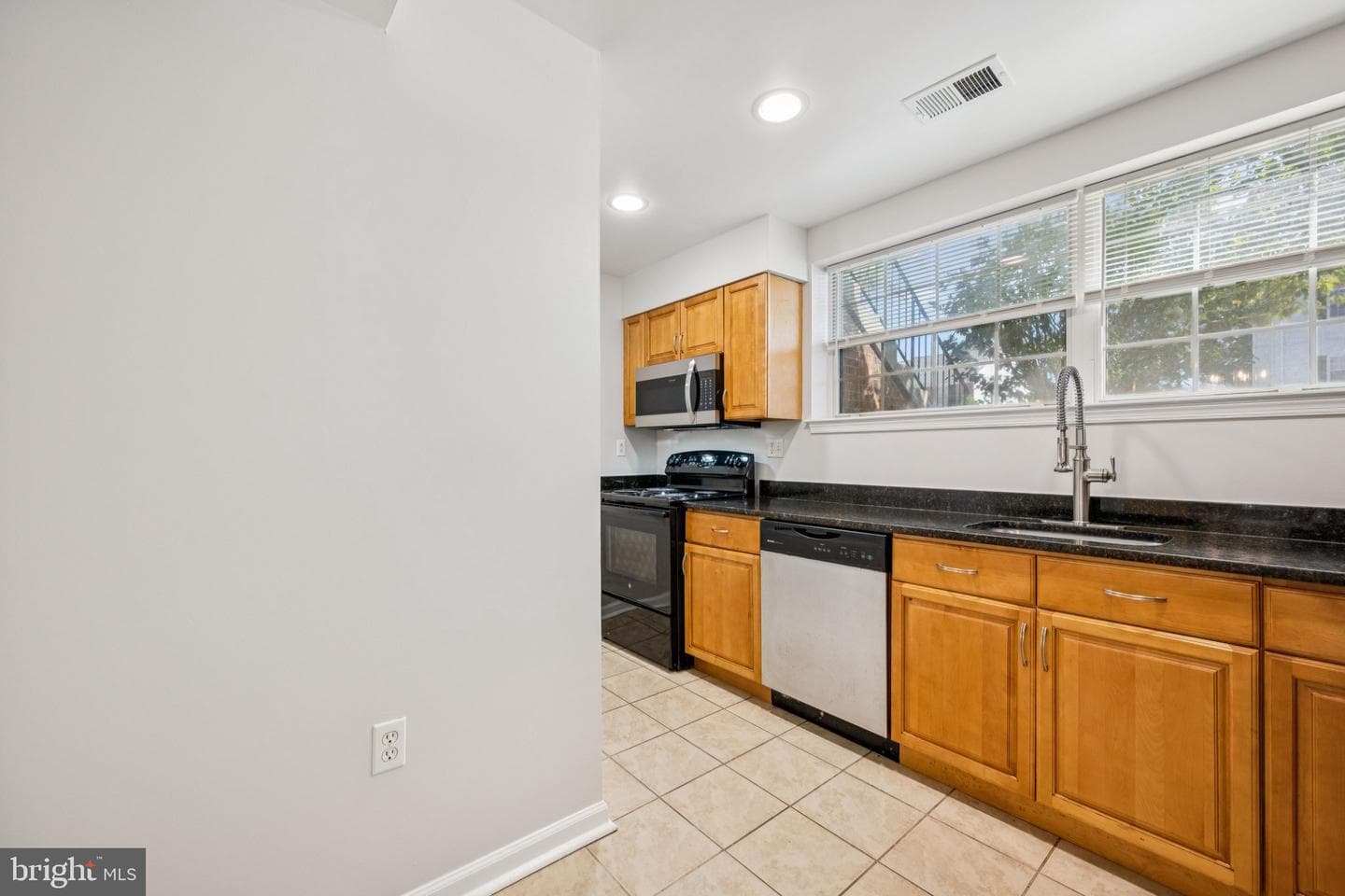14910 Cherrywood Drive #4b, Laurel