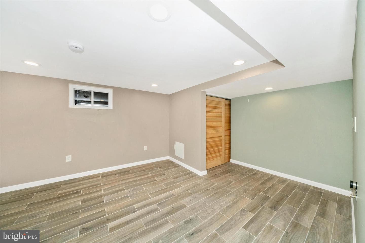 4615 Greenwood Road photo 28