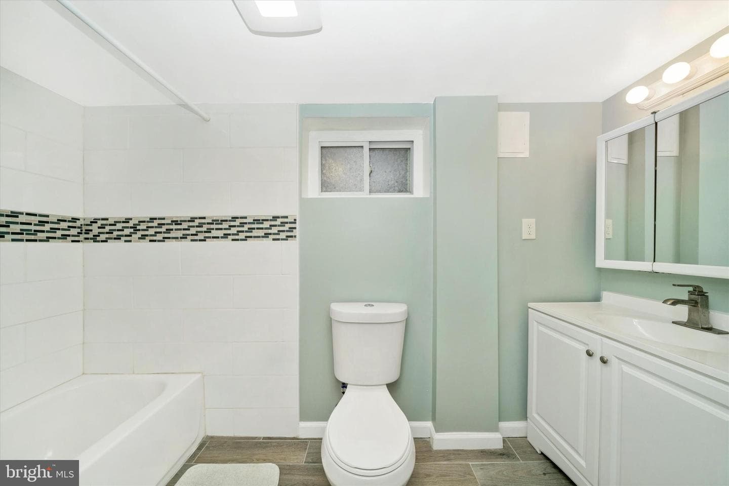 4615 Greenwood Road photo 37