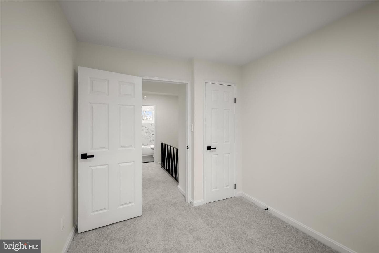 3914 Essex Court photo 19
