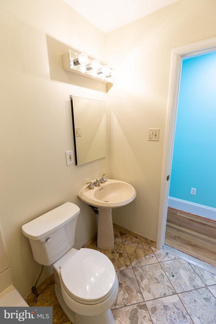 1414 Alberta Drive photo 26
