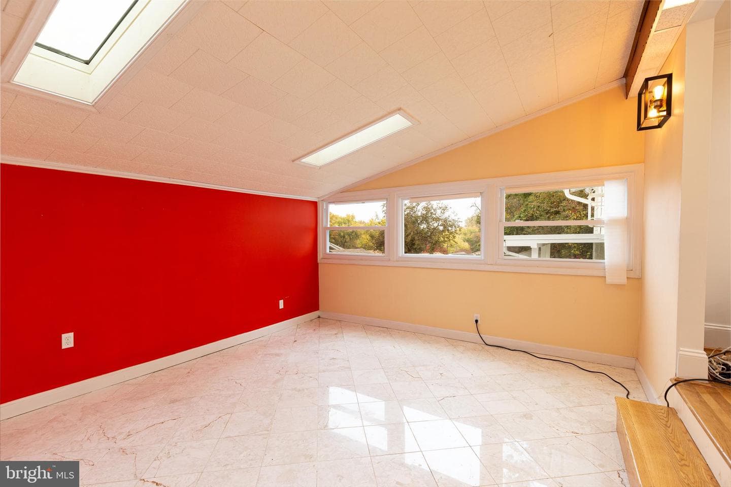 1414 Alberta Drive photo 8