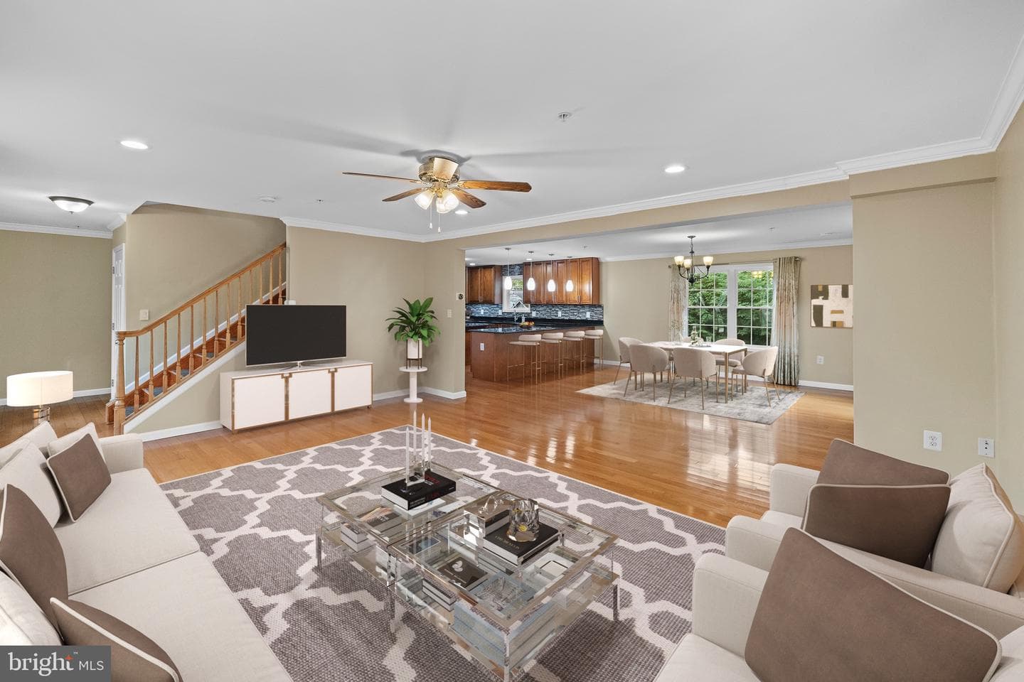 5402 Odell Road photo 2