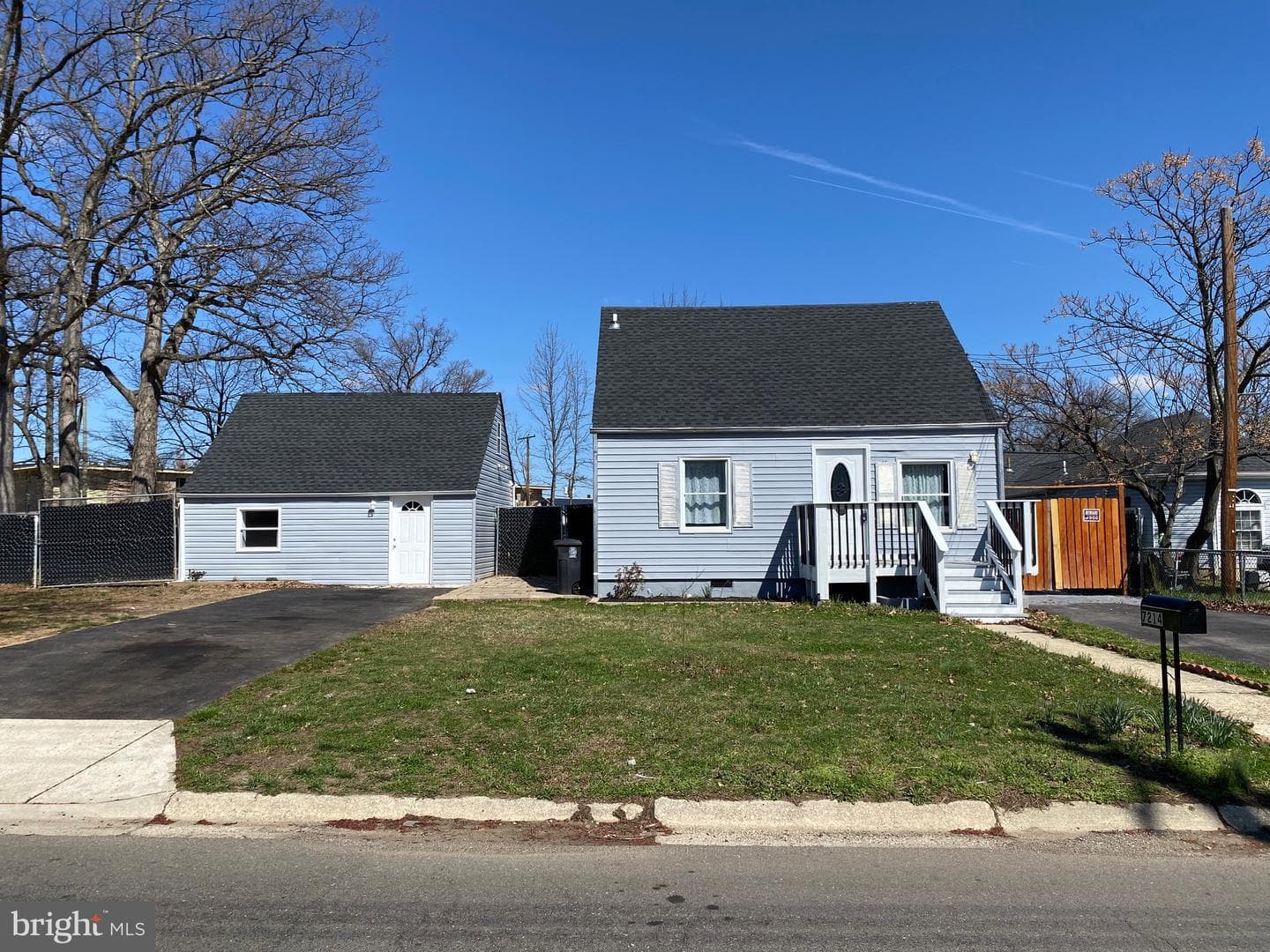 7214 Leona Street photo 4
