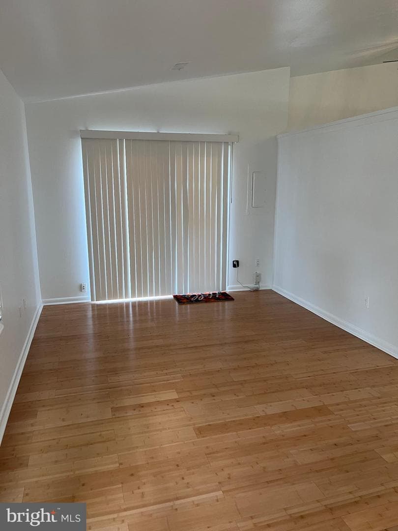 10172 Scotch Hill Drive photo 4