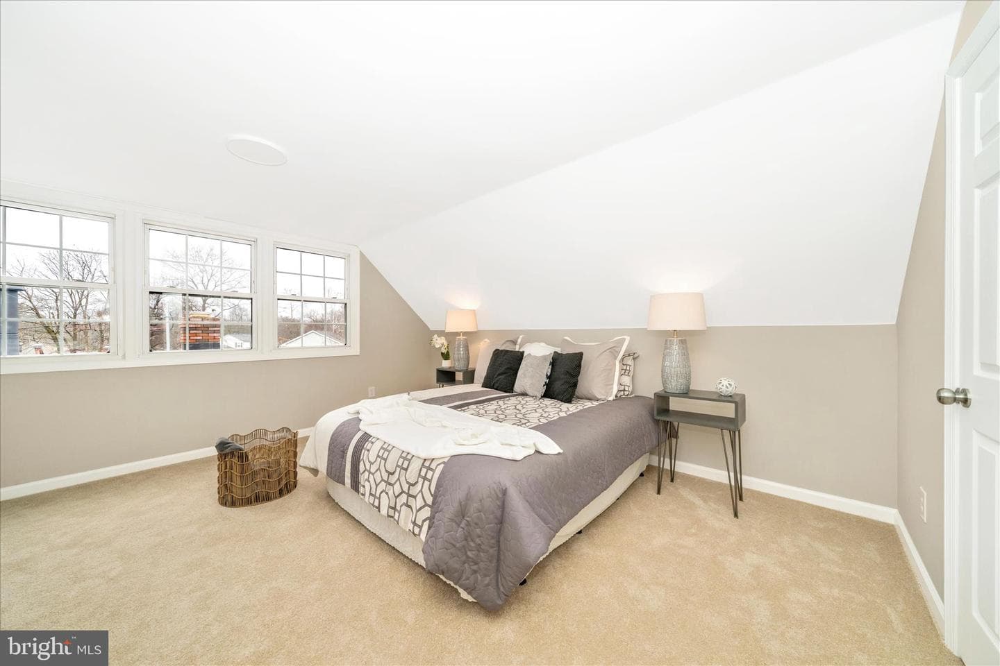 12209 Rolling Hill Lane photo 18