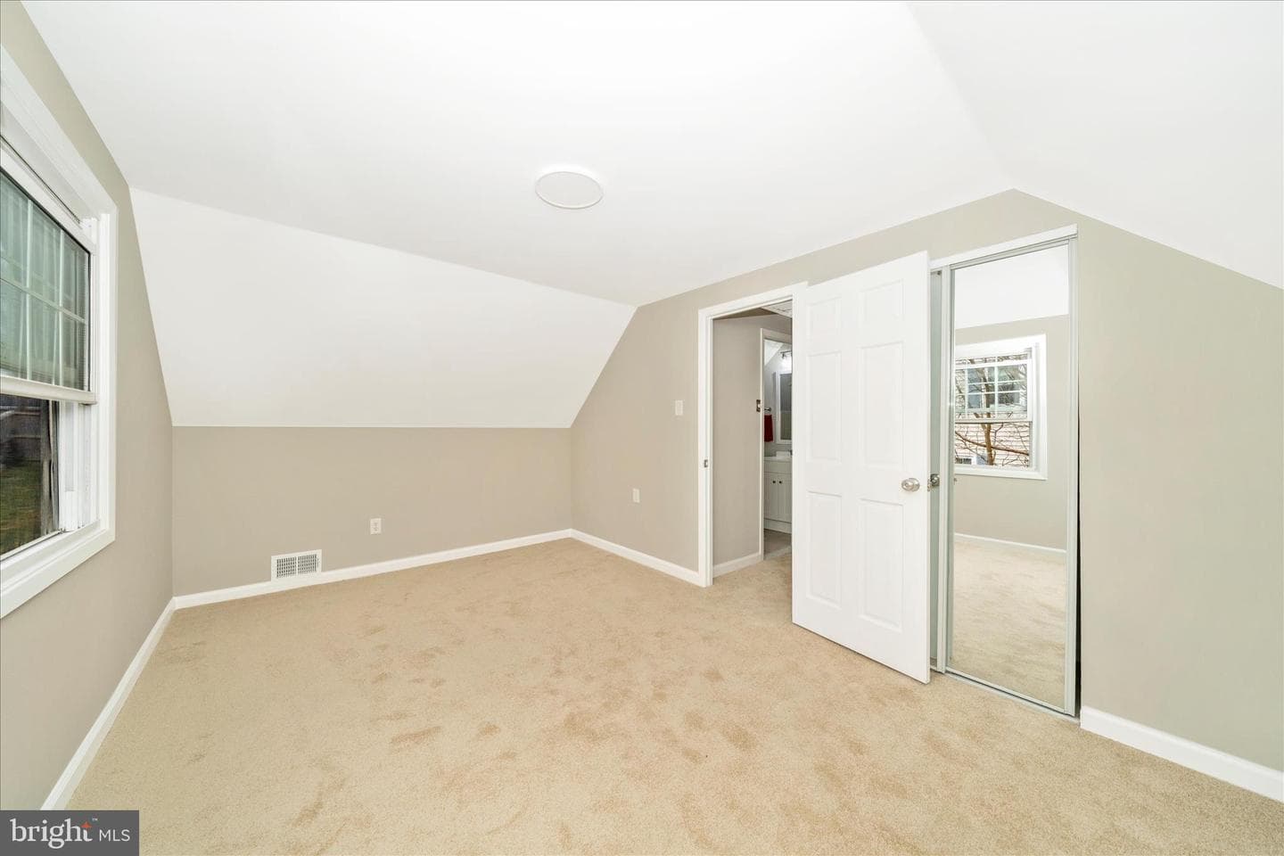 12209 Rolling Hill Lane photo 38