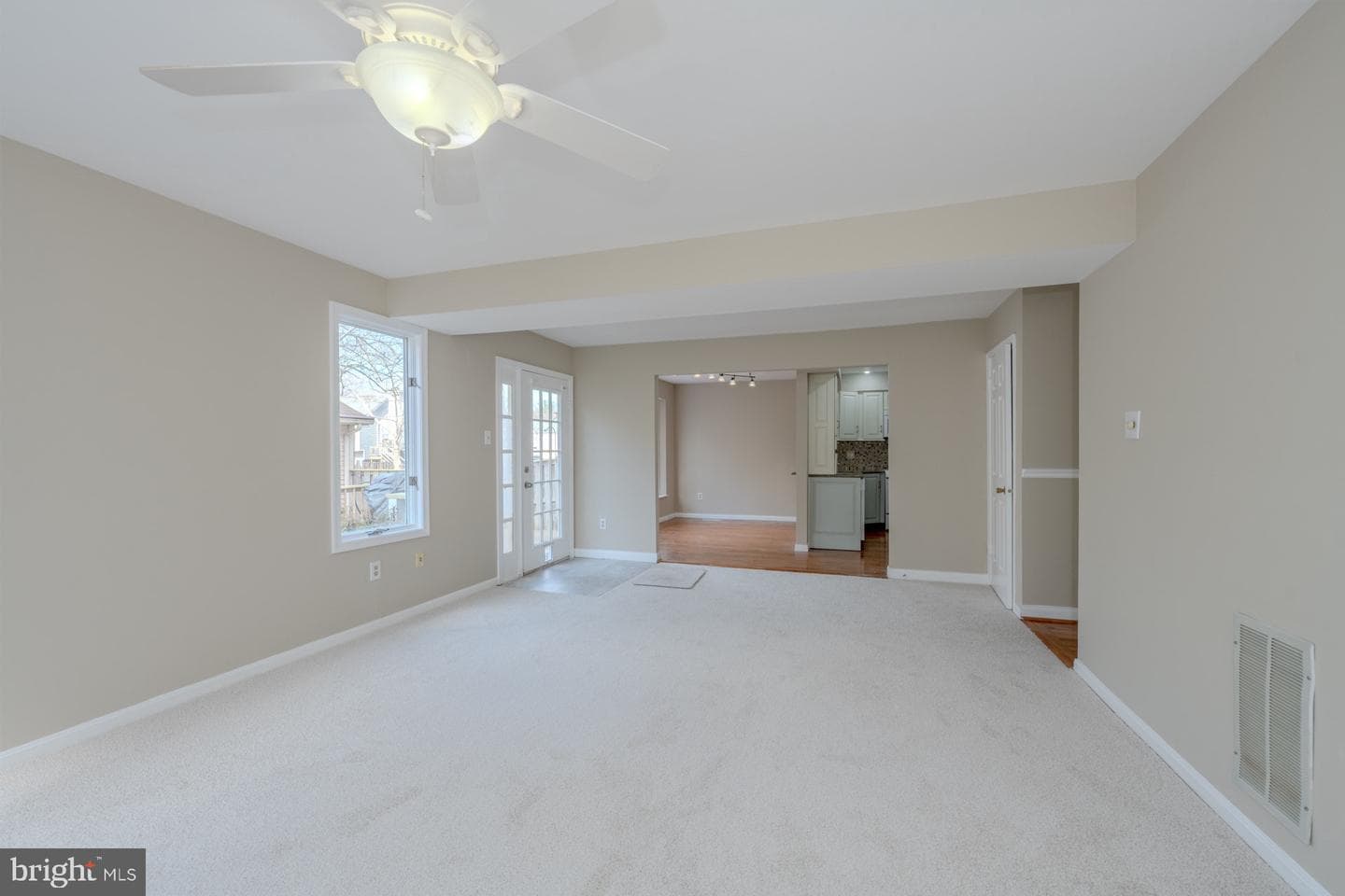 4901 Colonel Contee Place photo 21