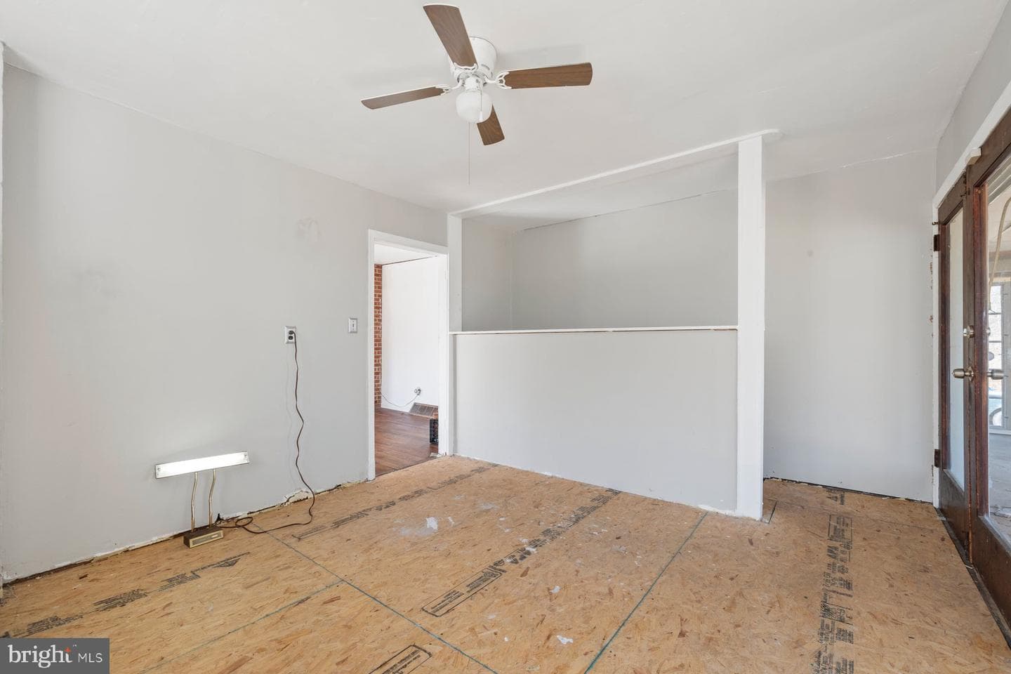 22908 Paul Dunbar Avenue photo 18