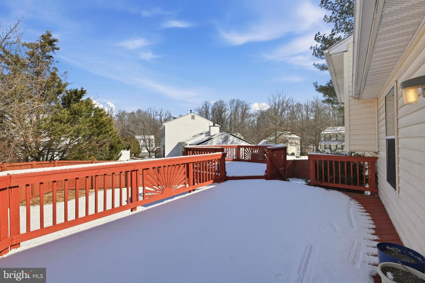 5301 Broadwater Street photo 11