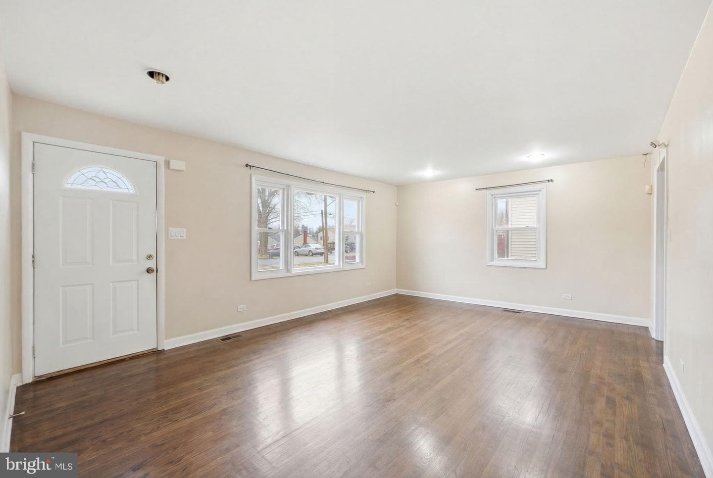 7421 Hendricks Drive photo 8