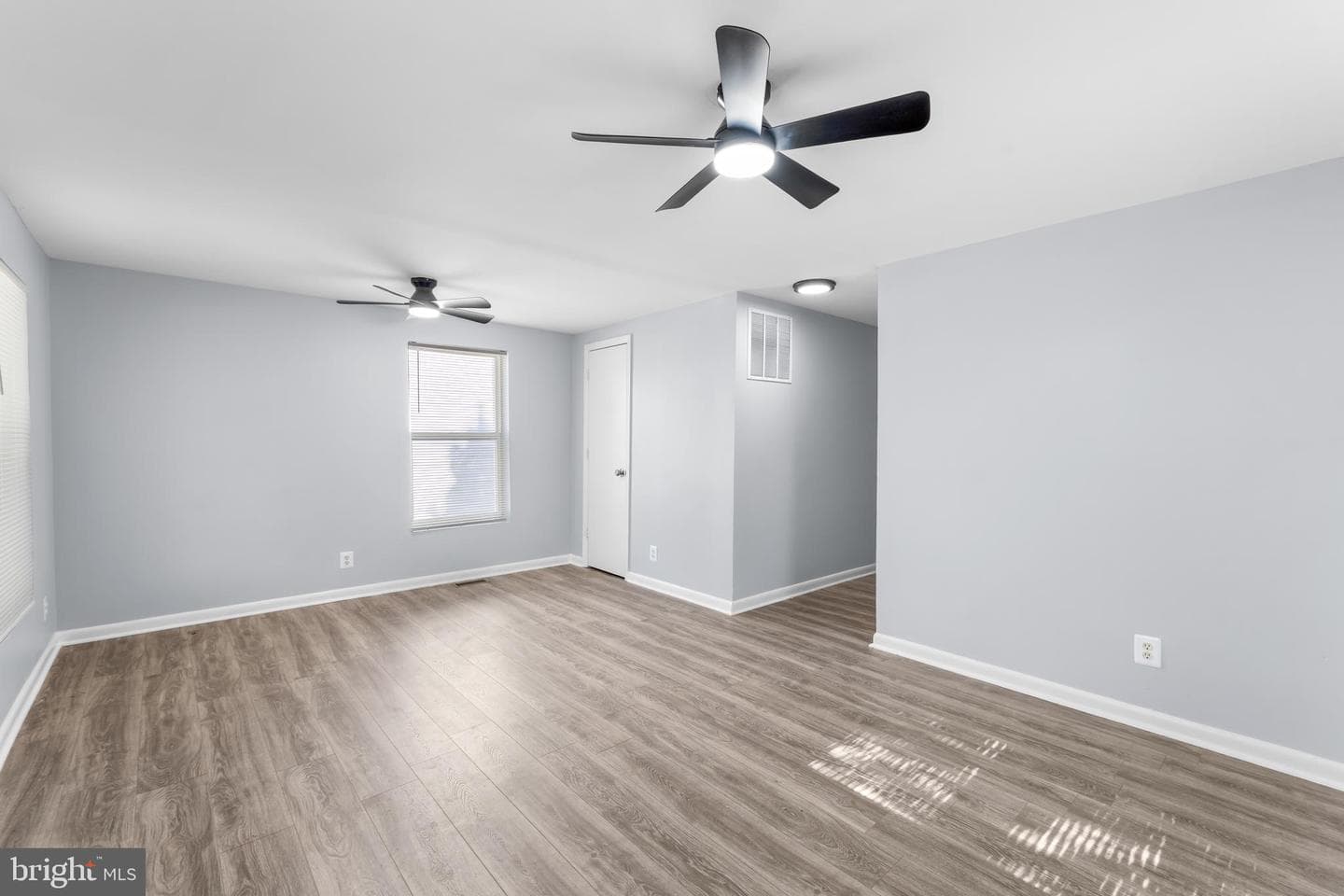 1103 61st Avenue photo 5