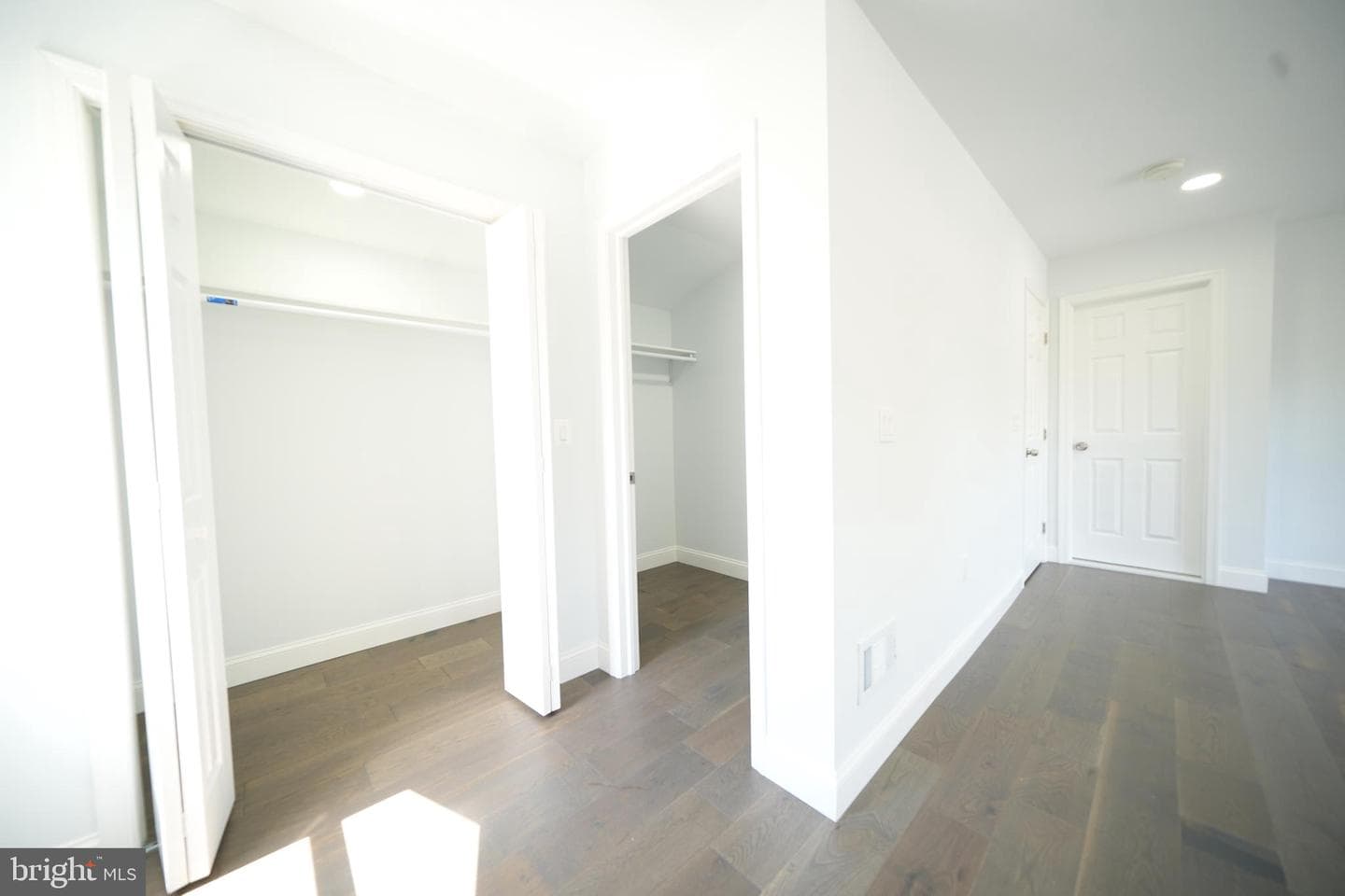 6122 54th Avenue photo 20